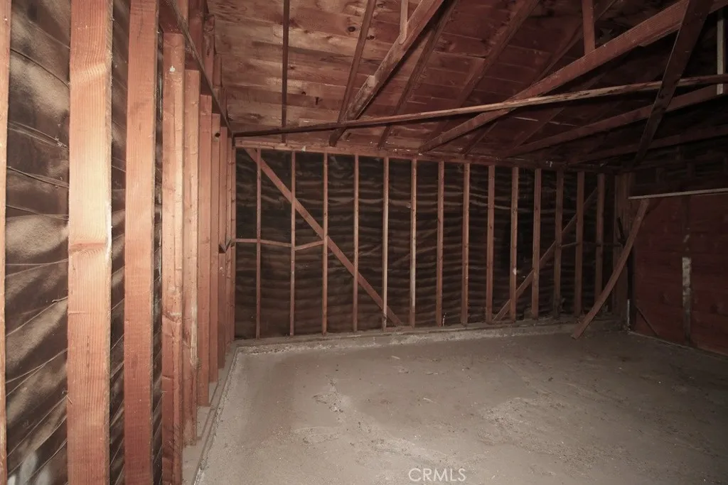 100 E Desert View, Barstow, California 92311 home-pic-30