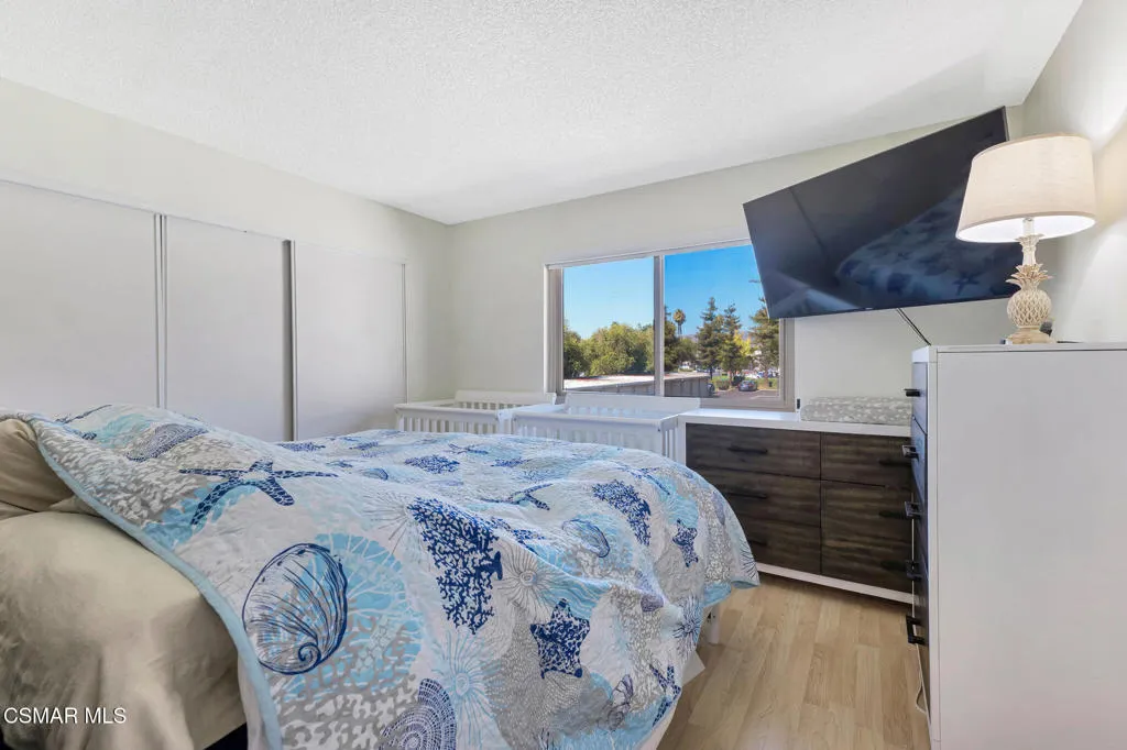 1932 Heywood St  -  HsHProd-1