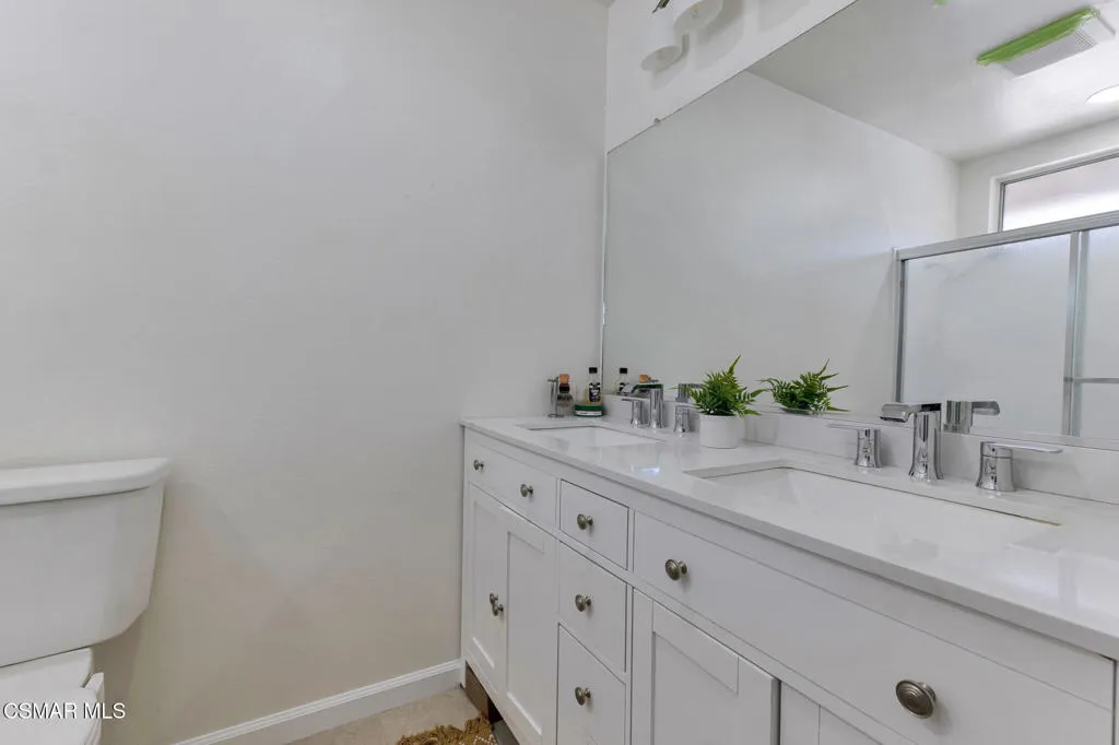 1932 Heywood St  -  HsHProd-4