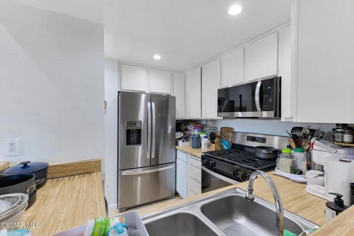 1932 Heywood St  -  HsHProd-20