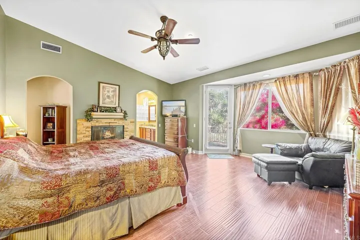 1175 York Drive, Vista, California 92084