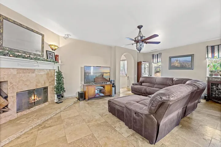 1175 York Drive, Vista, California 92084