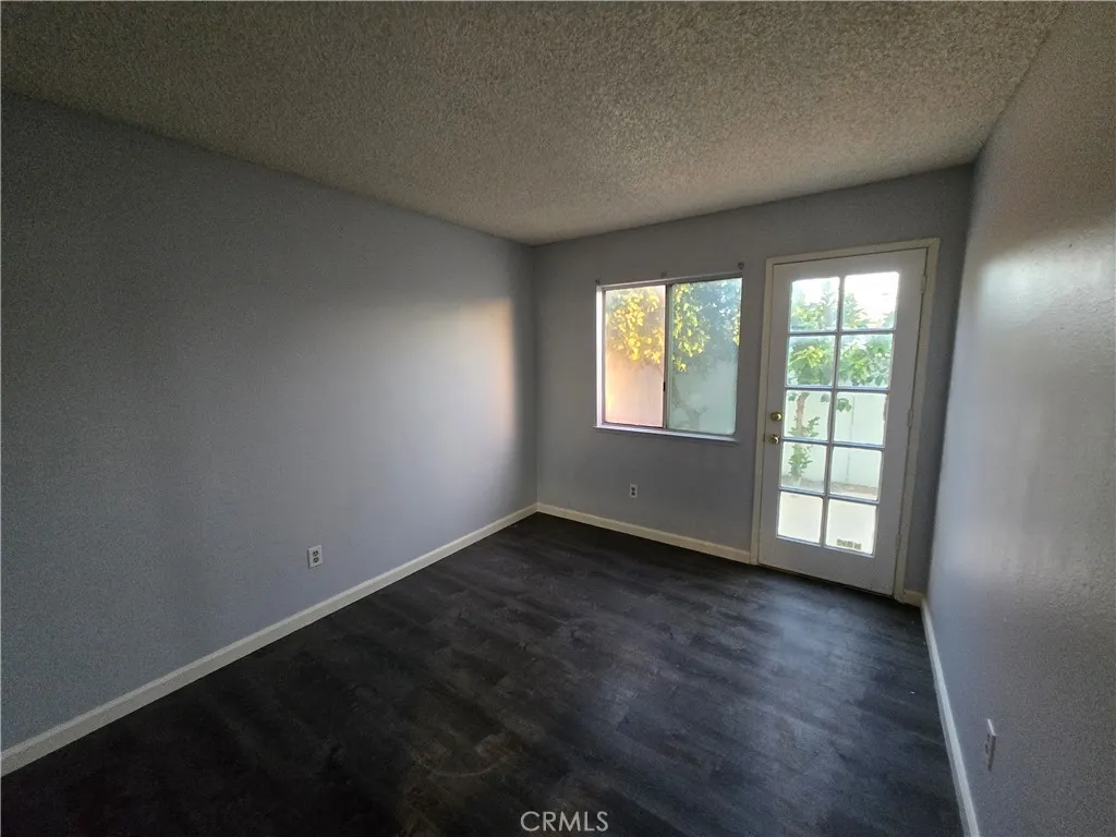 14515 Woodland Drive 10, Fontana, California 92337 home-pic-13