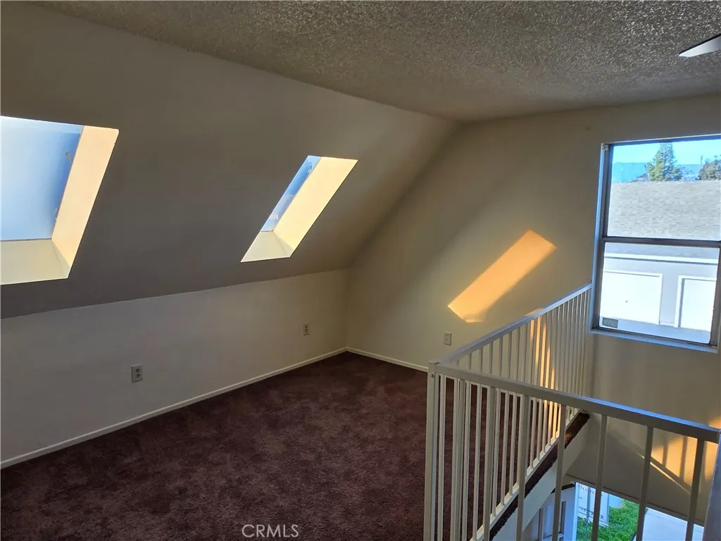 14515 Woodland Drive 10, Fontana, California 92337 home-pic-10