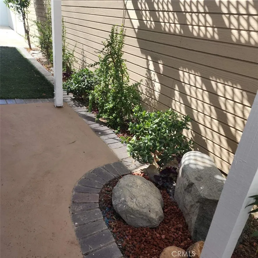 14515 Woodland Drive 10, Fontana, California 92337 home-pic-29
