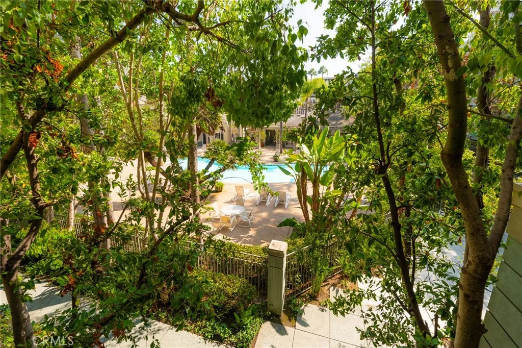 2233 Martin 202, Irvine, California 92612 home-pic-19