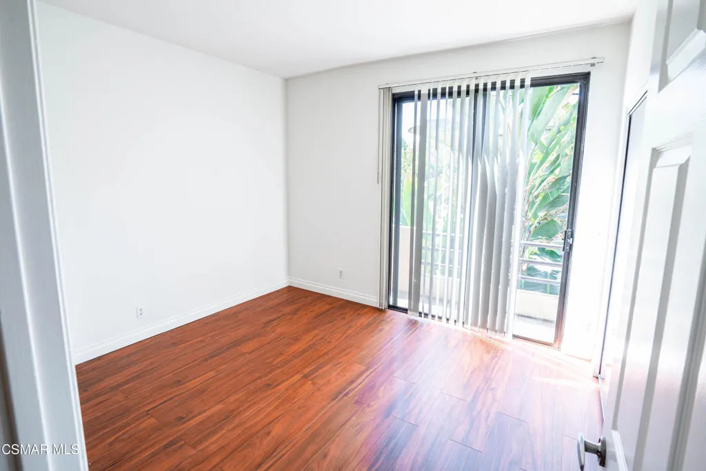 1420 N Stanley Avenue 103, Los Angeles, California 90046 home-pic-22