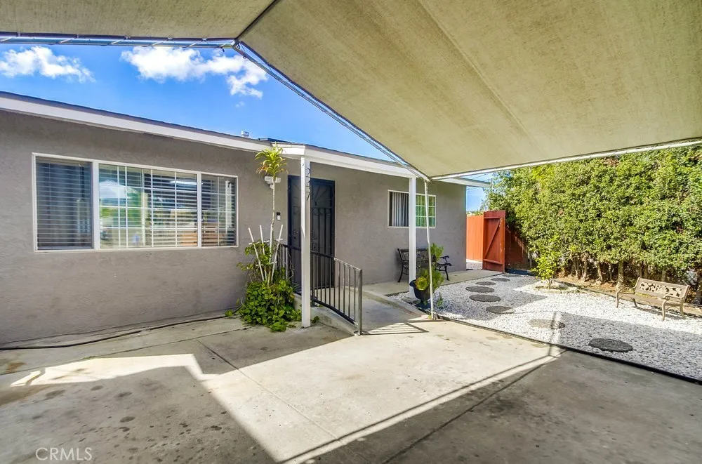 247 W Park, San Ysidro, California 92173 home-pic-3