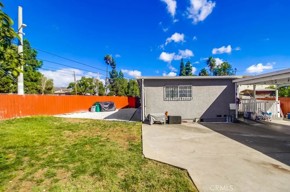 247 W Park, San Ysidro, California 92173 home-pic-33
