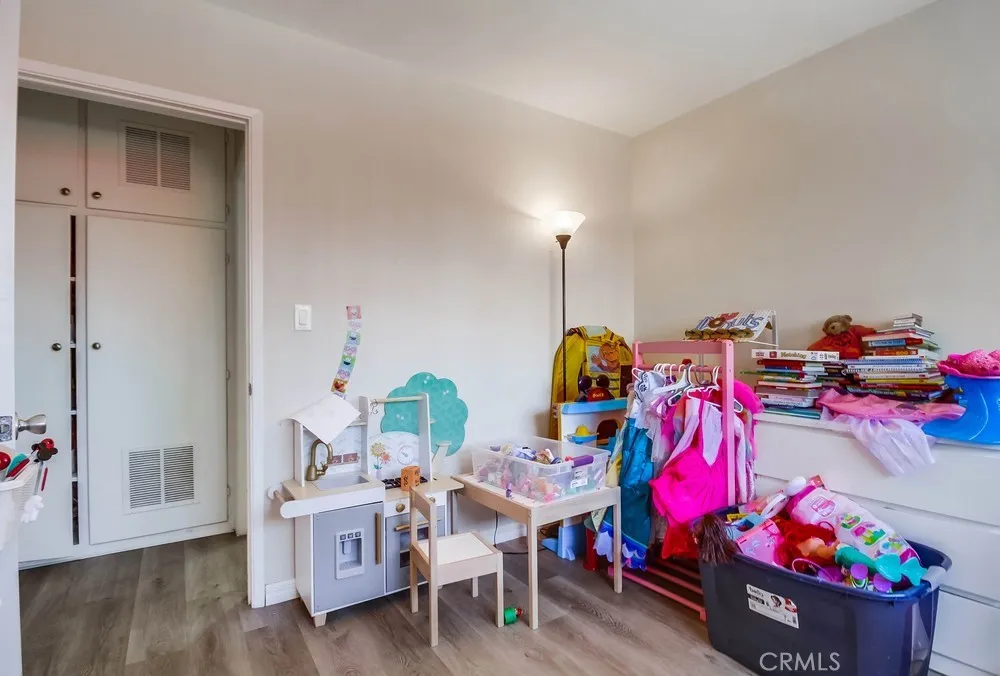 247 W Park, San Ysidro, California 92173 home-pic-27