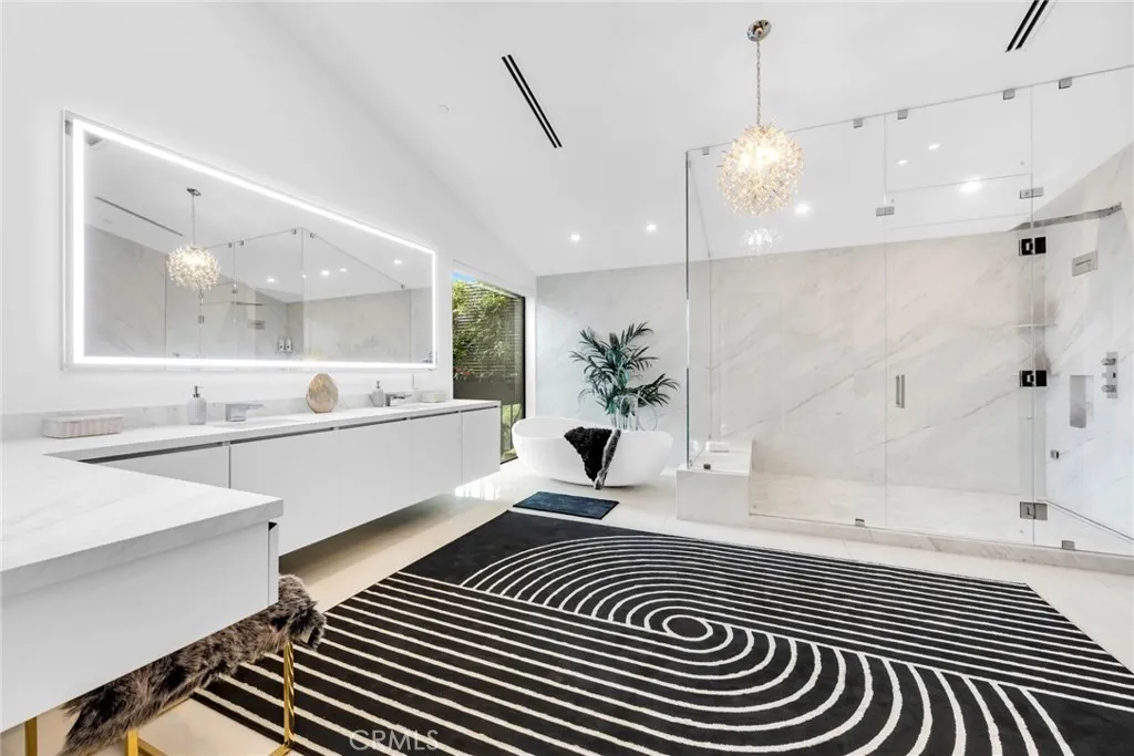 677 Nimes, Bel Air, California 90077 home-pic-29