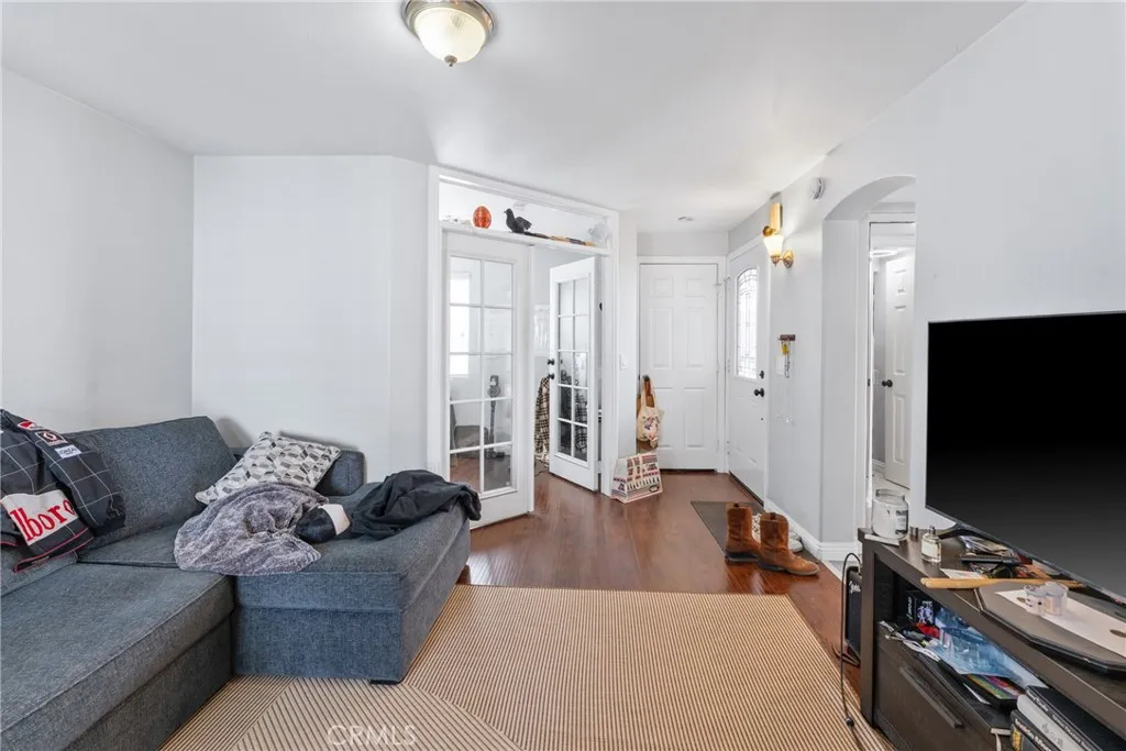 126 E E Balboa, Newport Beach, California 92661 home-pic-41