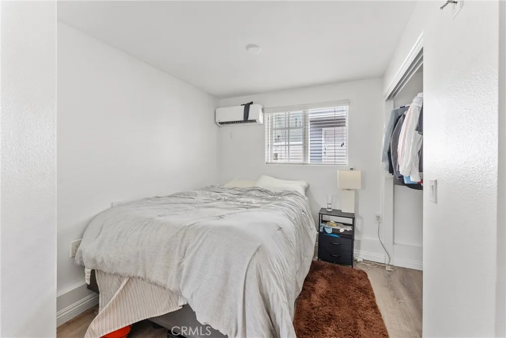 126 E E Balboa, Newport Beach, California 92661 home-pic-22