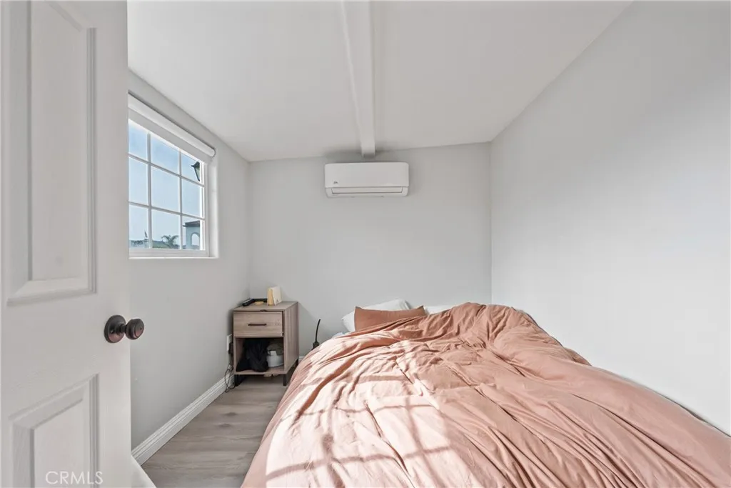 126 E E Balboa, Newport Beach, California 92661 home-pic-34