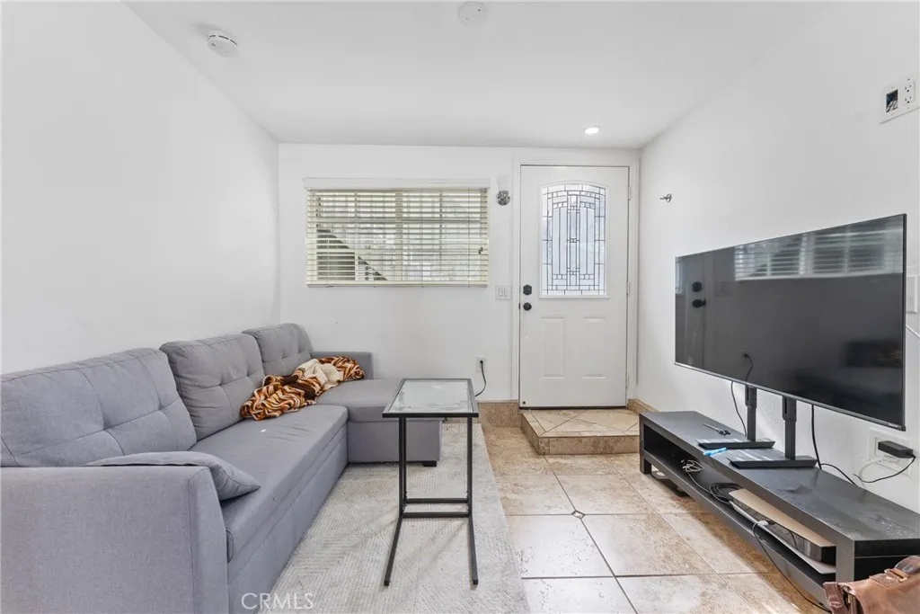 126 E E Balboa, Newport Beach, California 92661 home-pic-20
