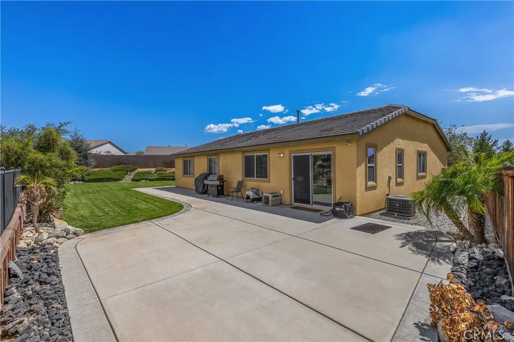 36948 Gallery, Beaumont, California 92223 home-pic-19