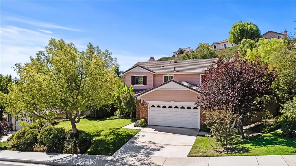 29027 Raintree, Saugus, California 91390 home-pic-2