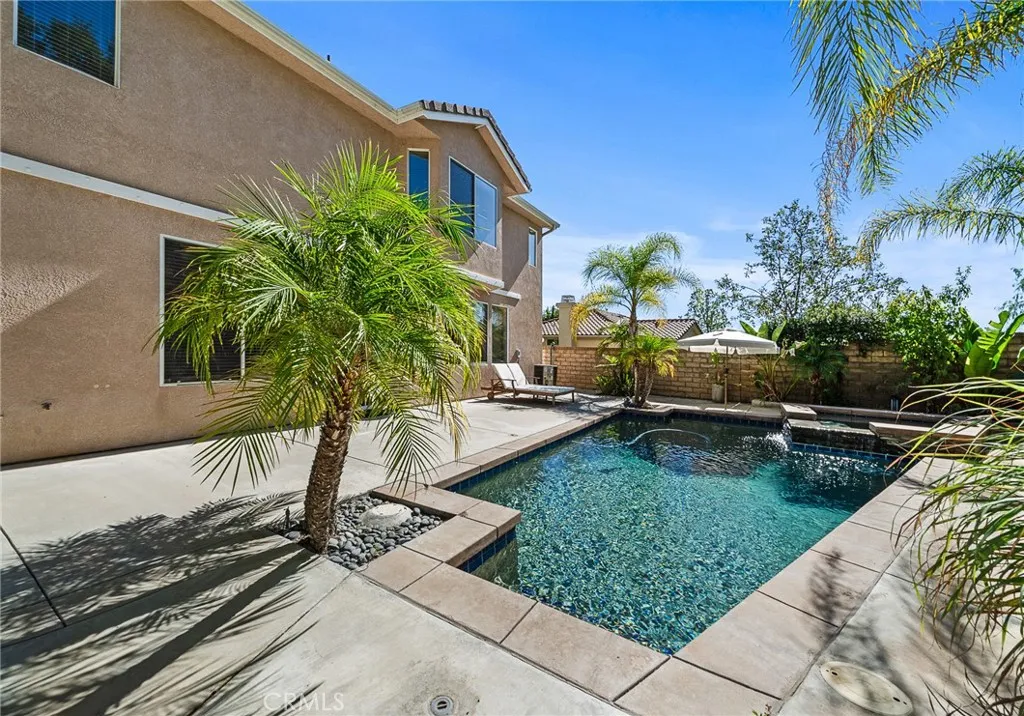 29027 Raintree, Saugus, California 91390 home-pic-37