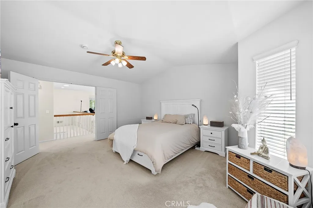 29027 Raintree, Saugus, California 91390 home-pic-30