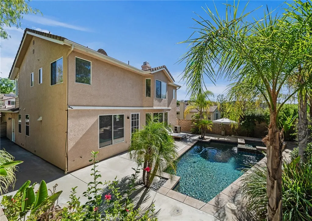 29027 Raintree, Saugus, California 91390 home-pic-42