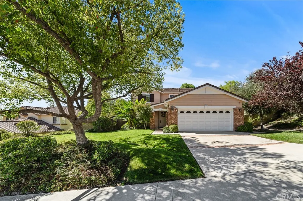 29027 Raintree, Saugus, California 91390 home-pic-4