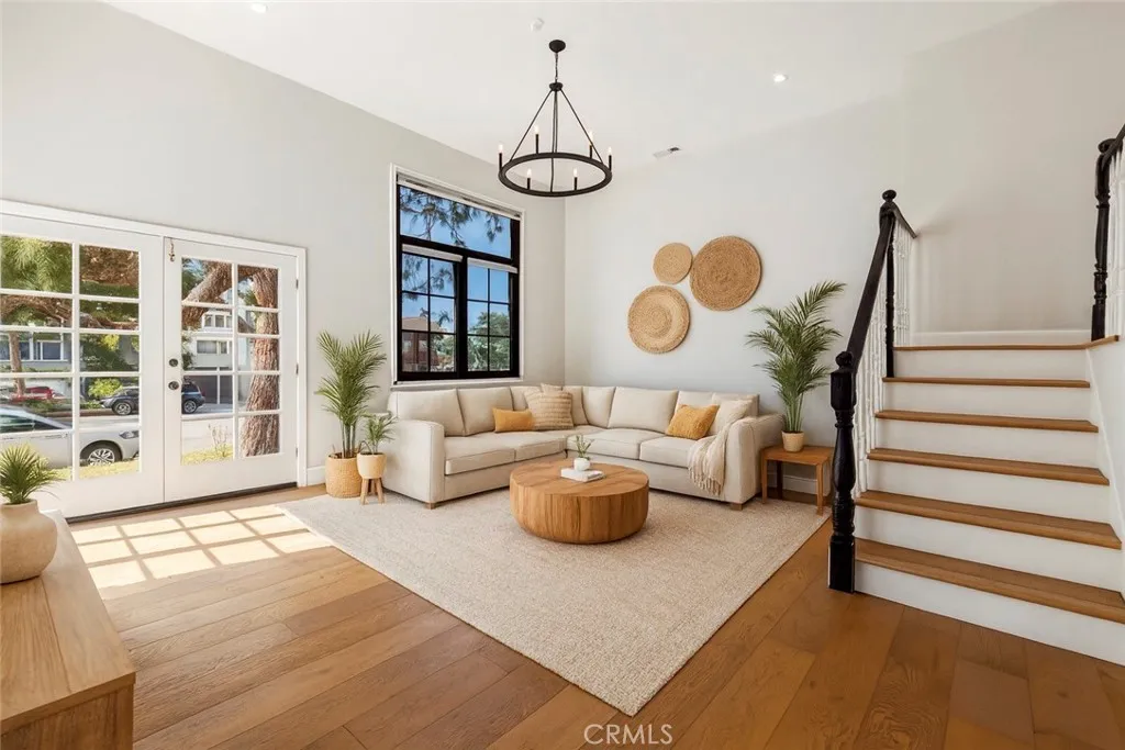 716 S Broadway A, Redondo Beach, California 90277 home-pic-6