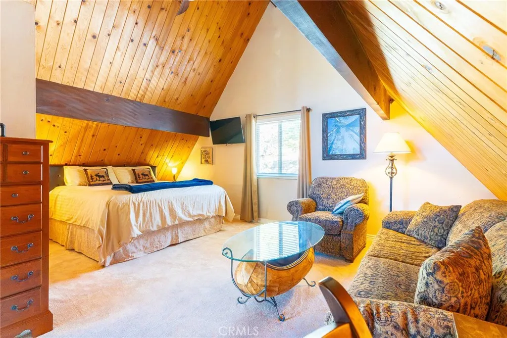 1226 Grass Valley, Lake Arrowhead, California 92352 home-pic-20