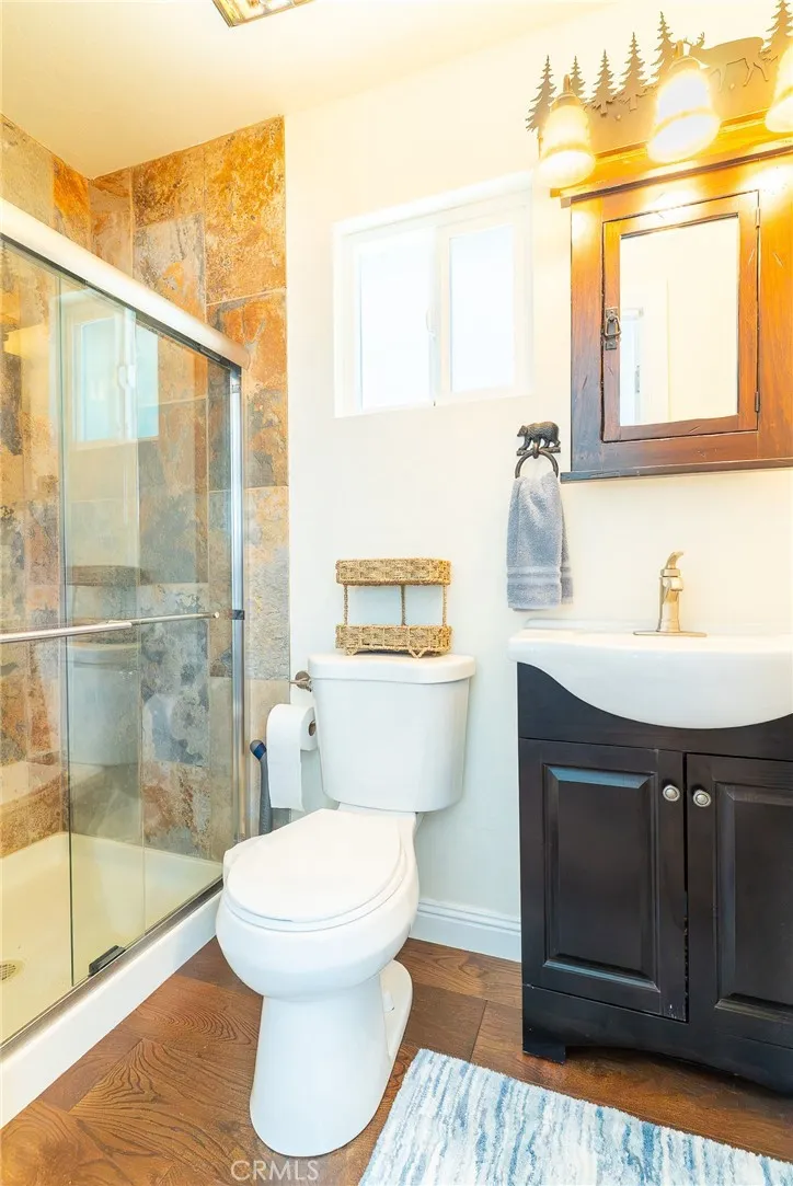 1226 Grass Valley, Lake Arrowhead, California 92352 home-pic-18