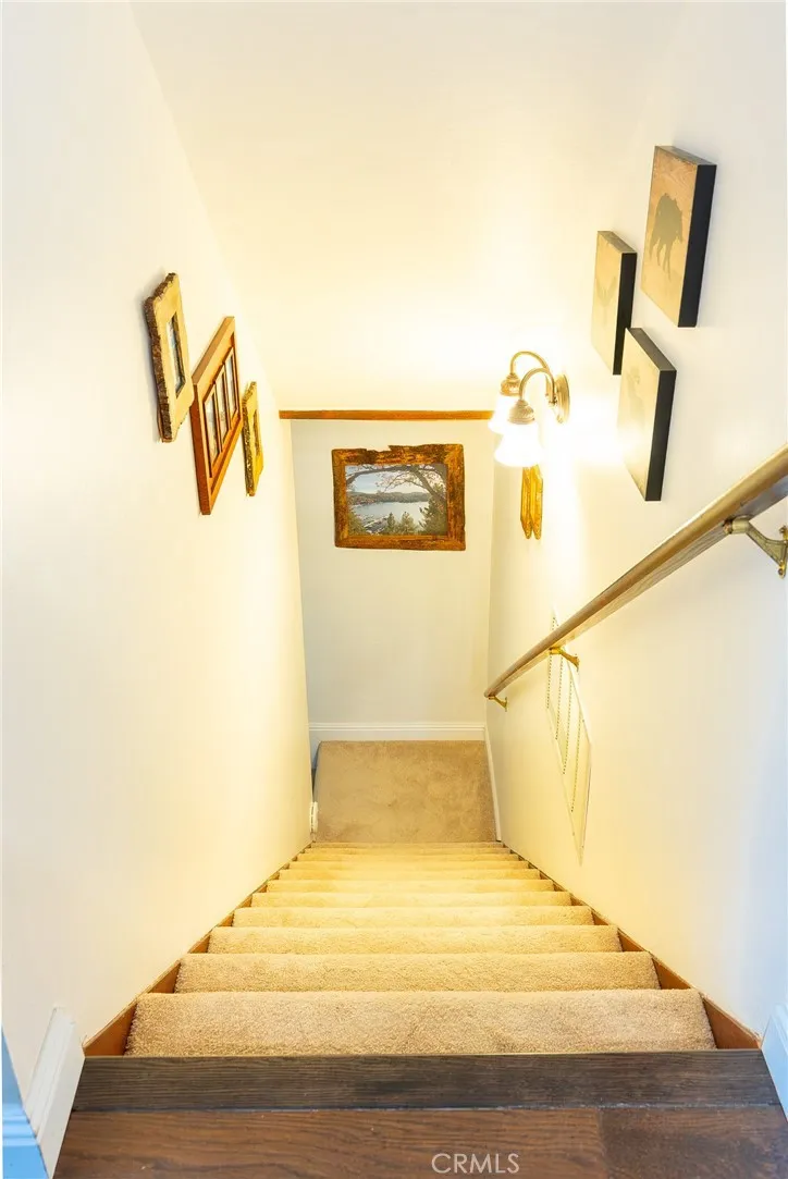 1226 Grass Valley, Lake Arrowhead, California 92352 home-pic-23