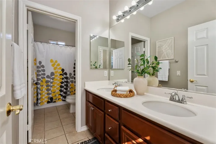 Upstairs bathroom