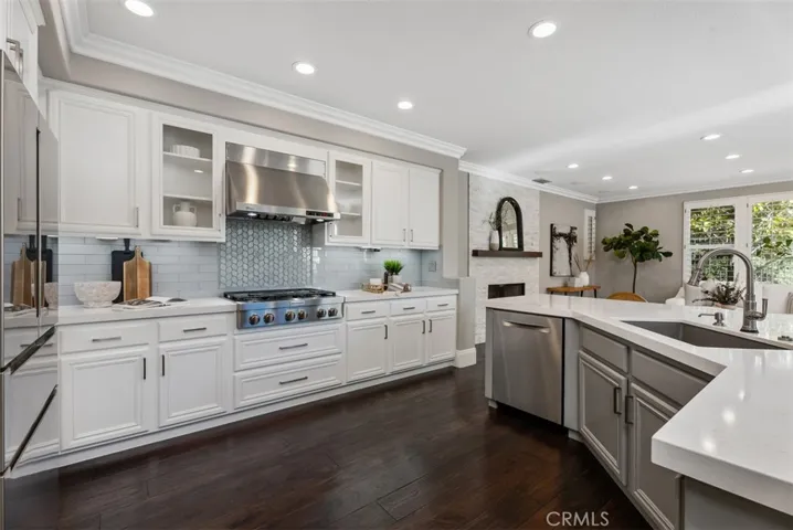 22816 Maiden Lane, Mission Viejo, California 92692