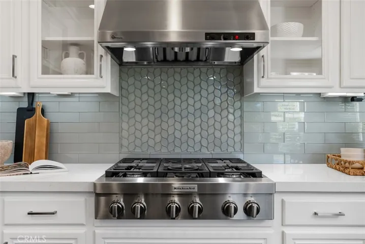 6 burners, gas stove top