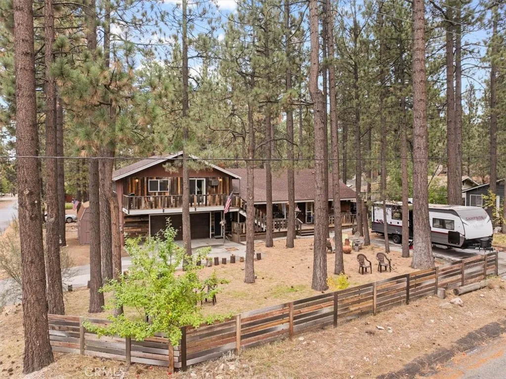 904 E Barker, Big Bear, California 92314 home-pic-36