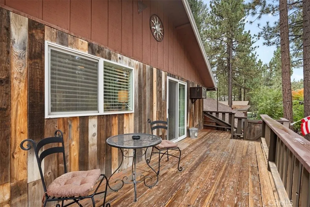 904 E Barker, Big Bear, California 92314 home-pic-29