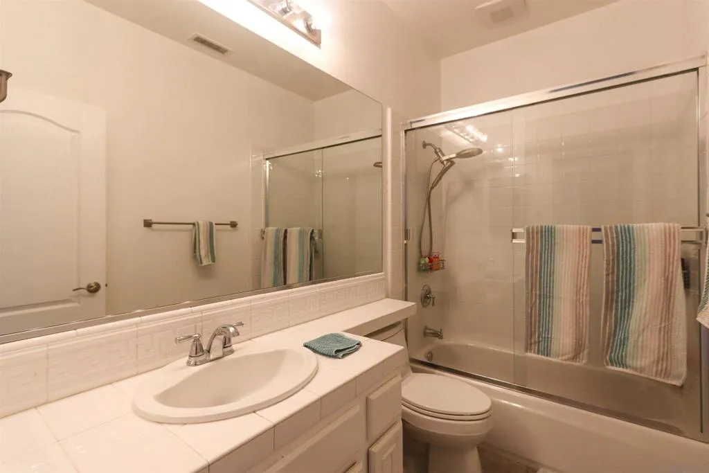 994 N Big Sky Lane, Orange, California 92869 home-pic-39