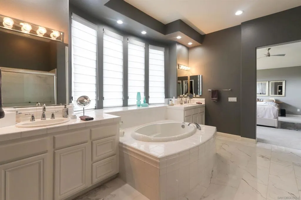 994 N Big Sky Lane, Orange, California 92869 home-pic-30