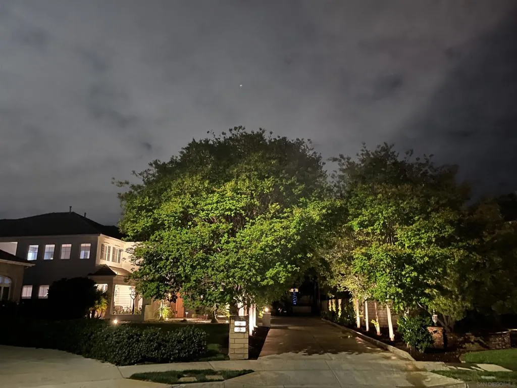 994 N Big Sky Lane, Orange, California 92869 home-pic-16