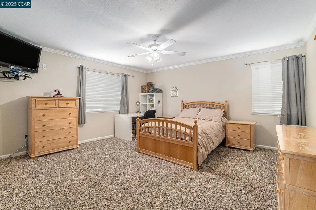 2233 Hampshire Dr, Discovery Bay, California 94505 home-pic-16