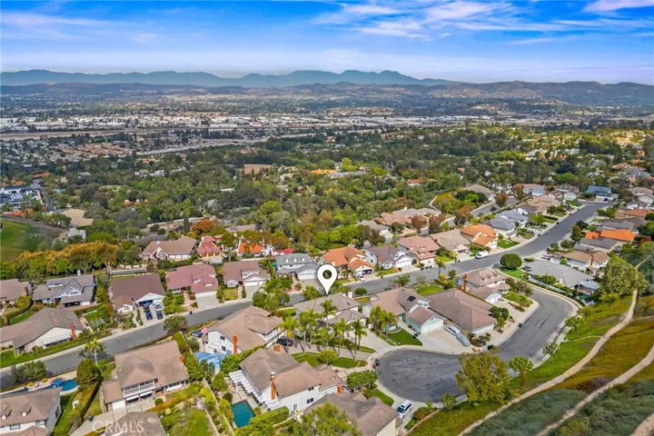451 S Wishing Well, Anaheim Hills, California 92807
