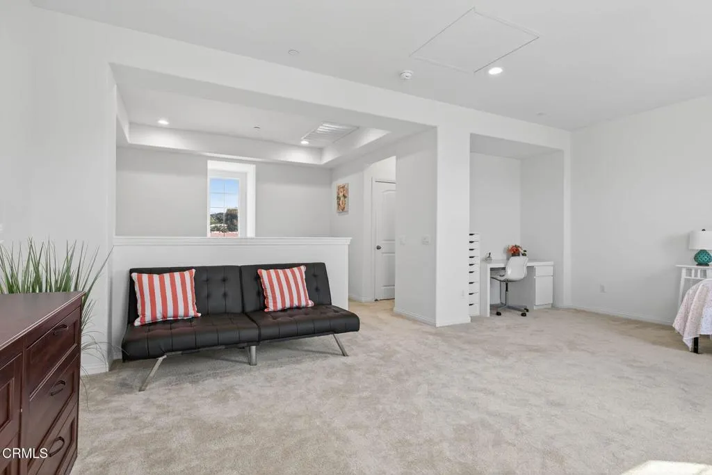 127 Klamath Street, Ventura, California 93001 home-pic-25