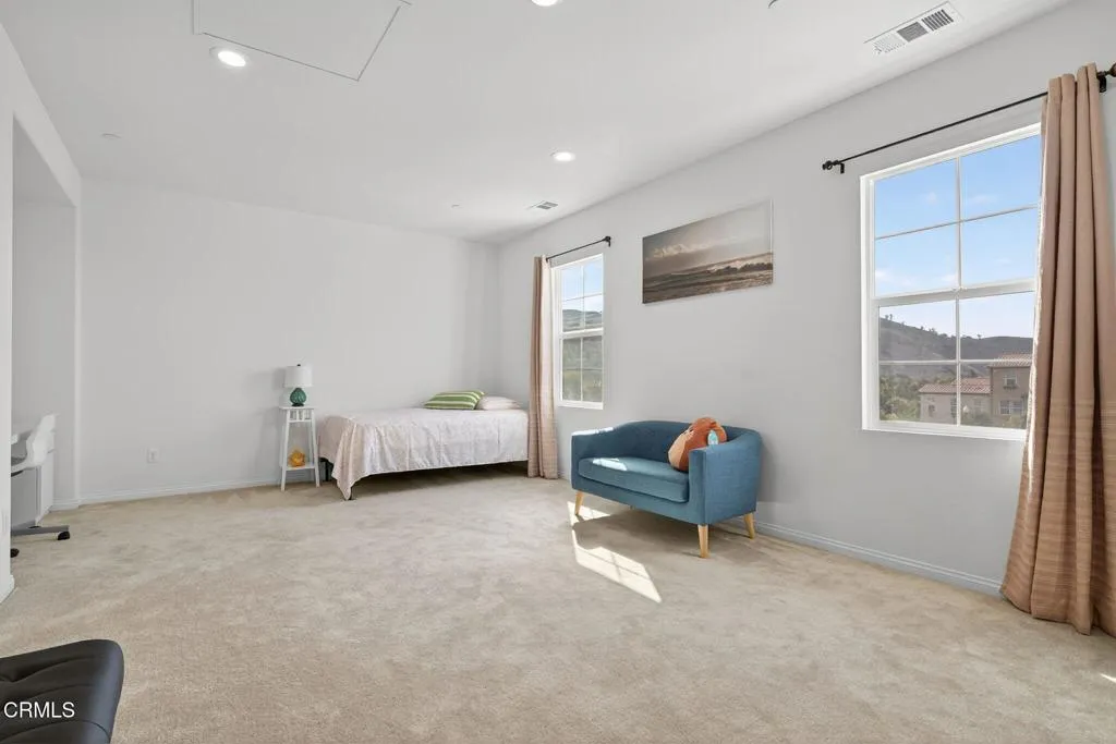 127 Klamath Street, Ventura, California 93001 home-pic-24