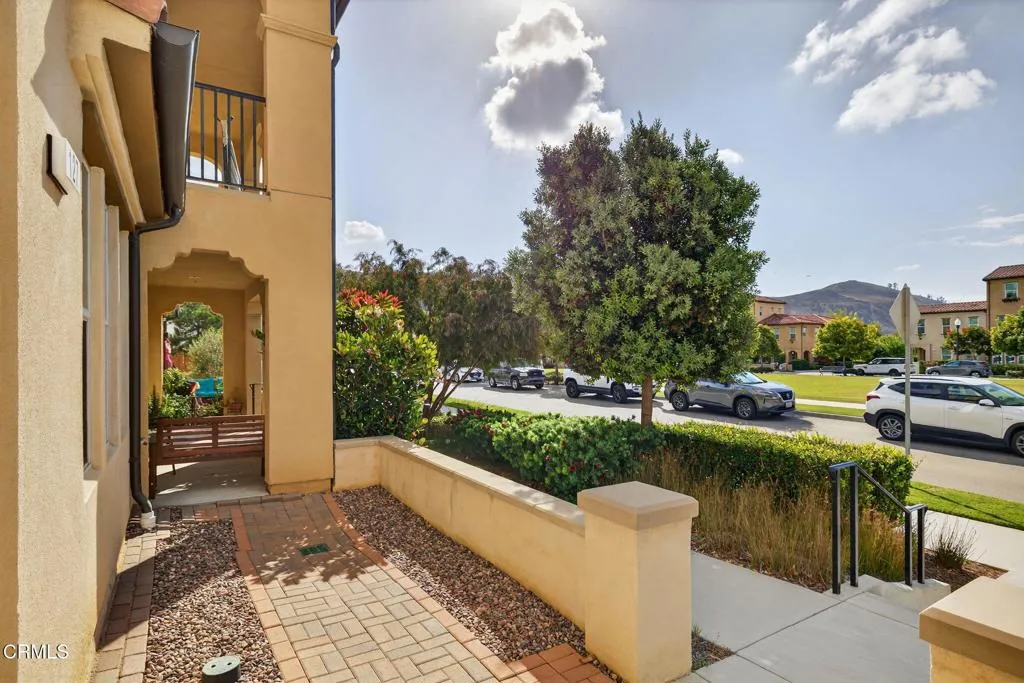 127 Klamath Street, Ventura, California 93001 home-pic-3