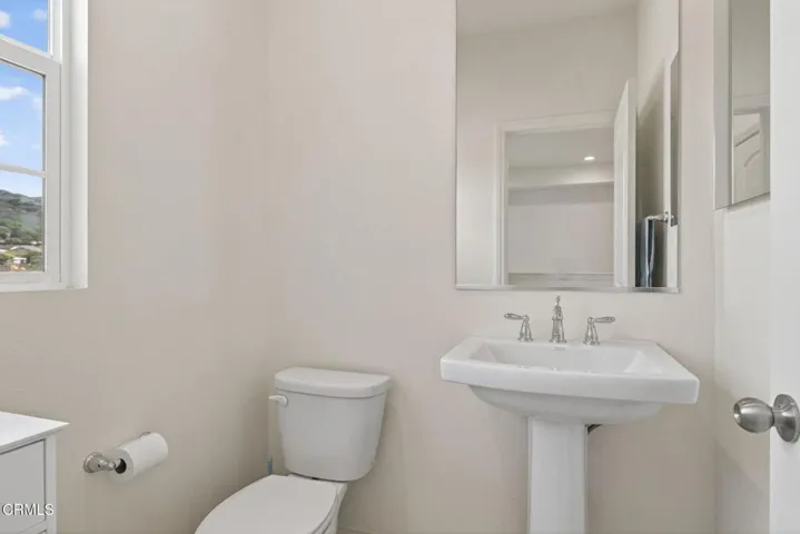 Bathroom 3 - 3rd Floor