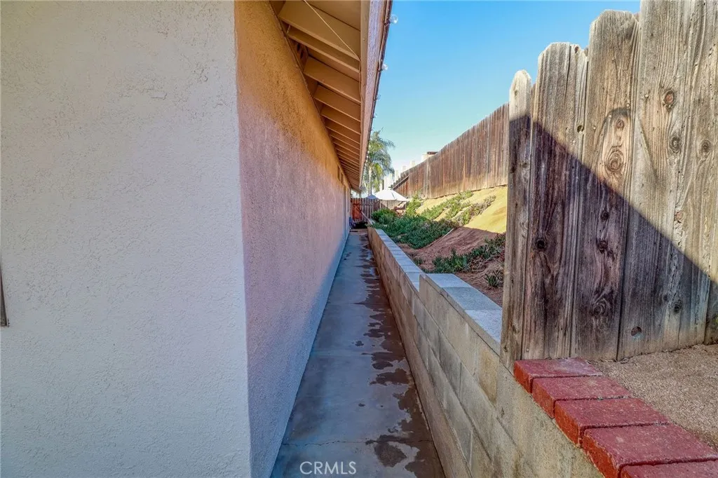 14235 Judy Ann, Riverside, California 92503 home-pic-43