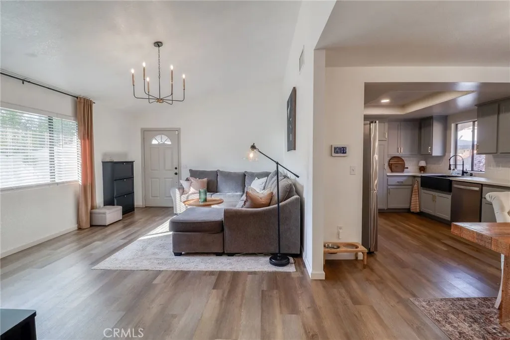 14235 Judy Ann, Riverside, California 92503 home-pic-10