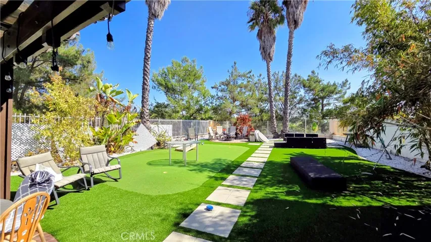 Long driveway, 8,000 SF lot, 4 bedrooms:  you're new home awaits you!