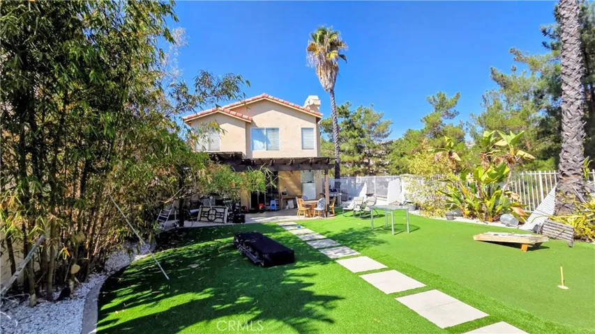 Check out this huge 8,000 SF lot! So much to love about 10 Verano.
