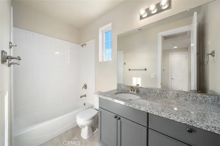 3072 Arezzo, San Luis Obispo, California 93401