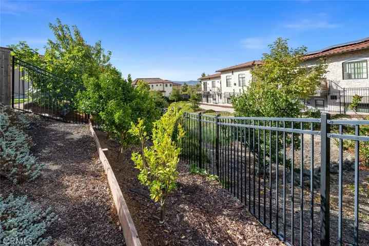 3072 Arezzo, San Luis Obispo, California 93401