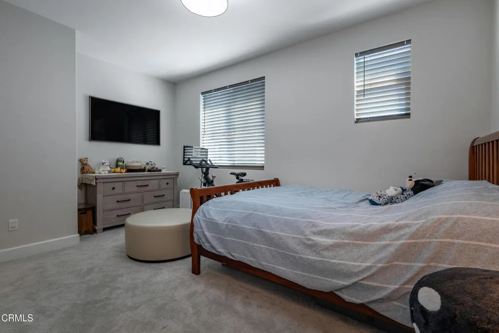 3067 Harrison Lane, Simi Valley, California 93065 home-pic-17